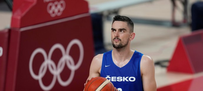 Český kapitán Tomáš Satoranský během tréninku na olympiádě v Tokiu