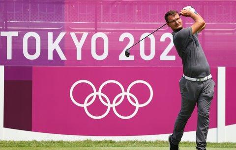 Český golfista Ondřej Lieser v olympijském turnaji v Tokiu
