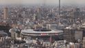 Olympijský stadion v Tokiu. Původně měl vypadat úplně jinak