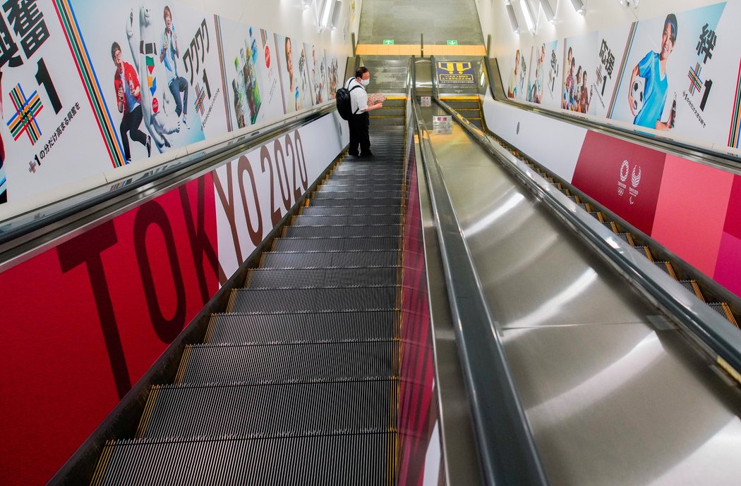 Olympijský stadion v Tokiu. Původně měl vypadat úplně jinak