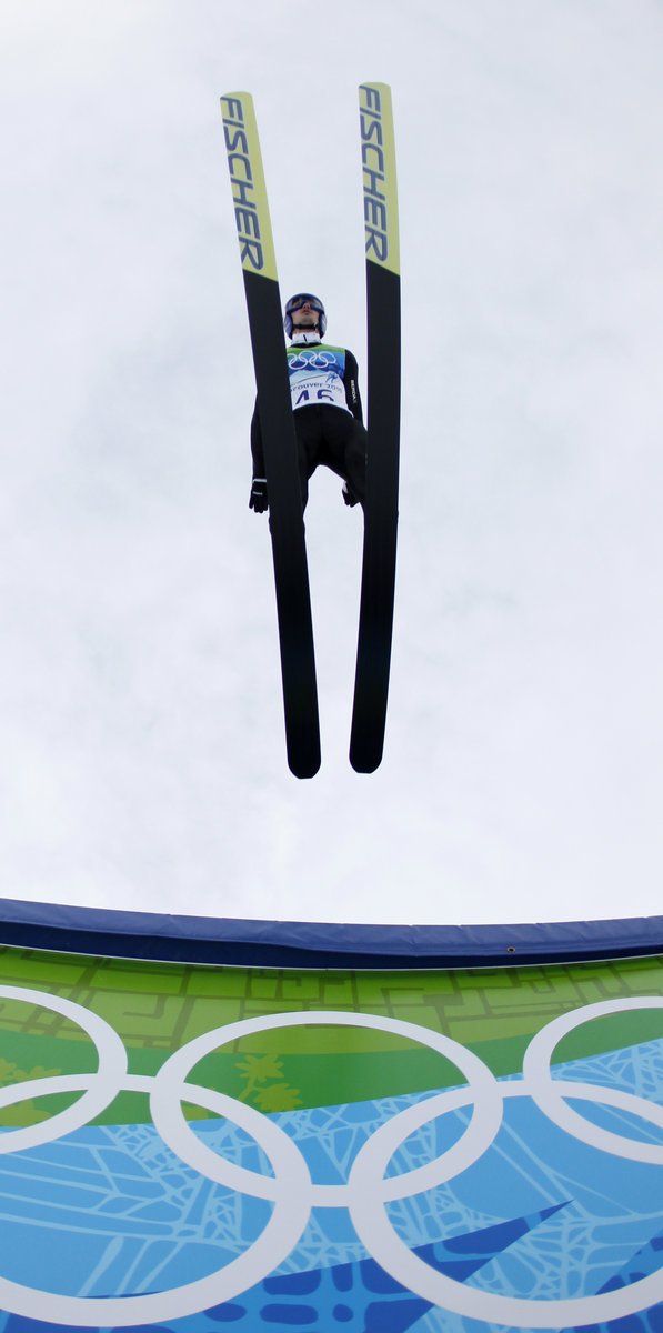 Adam Malysz při svém prvním olympijském pokusu
