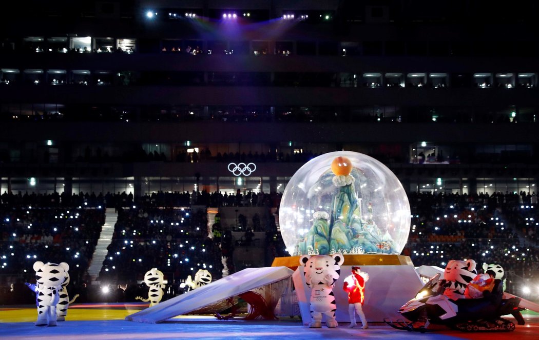 Dárek Korejců všem fanouškům - krabice se vzpomínkami na olympiádu