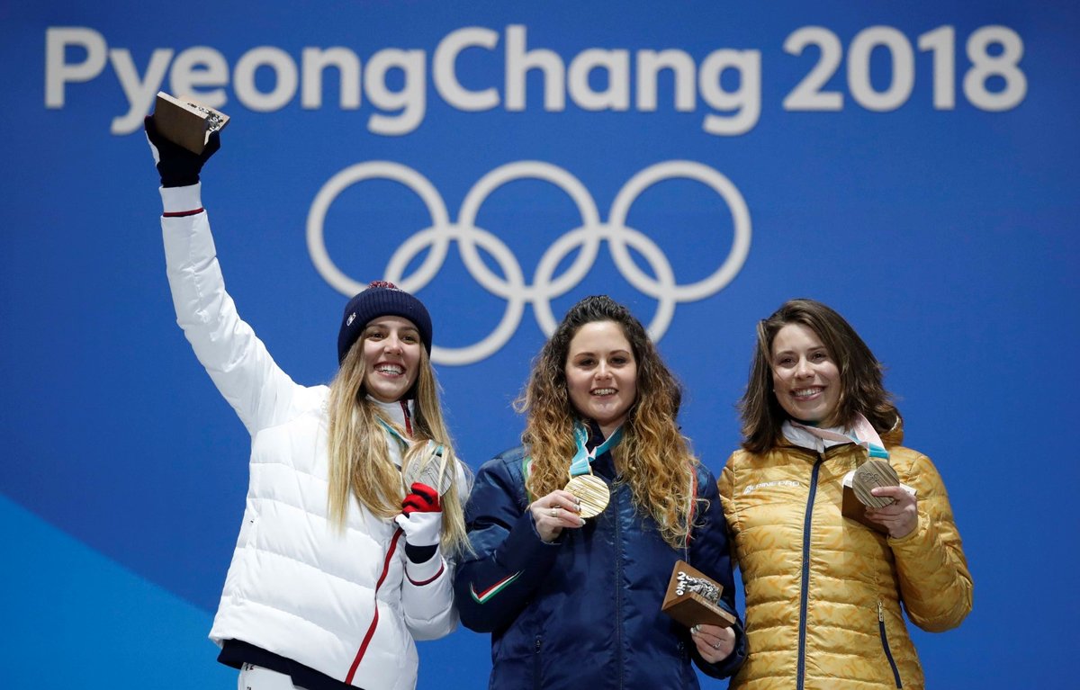 Bronzová Eva Samková na slavnostním ceremoniálu