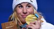 Ester Ledecká se chlubí svou druhou zlatou medailí z olympiády v Pchjongčchangu