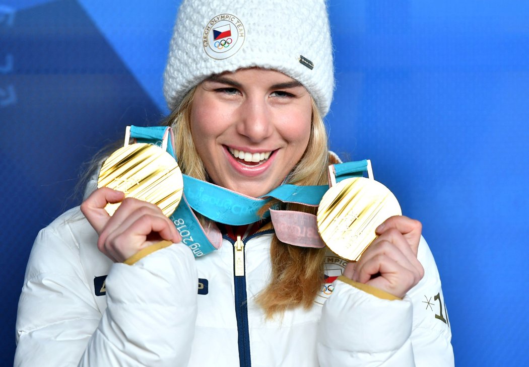 Ester Ledecká a její dvě zlaté medaile z olympiády v Pchjongčchangu