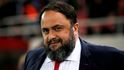 Majitel řeckého Olympiakosu Evangelos Marinakis během utkání Evropské ligy