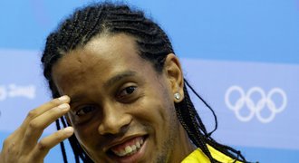 Kariéru ukončit nechci, vzkázal Ronaldinho