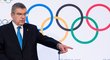 Šéf světového olympismu Thomas Bach rázně utnul spekulace, zda by rizika šíření koronaviru mohla ovlivnit i největší sportovní událost planety