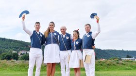 Čeští olympionici budou v Tokiu nastupovat v oblečení s výrazným podílem látky se vzory modrotisku, které je inspirované lidovými kroji