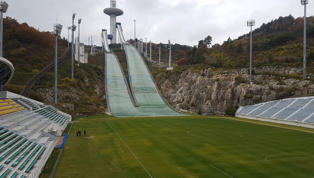 Do začátku olympijských her v Pchjongčchangu chybí zhruba tři a půl měsíce a většina sportovišť už je připravena.