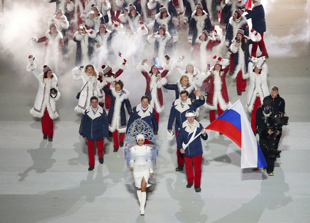 Ruská olympijská výprava při ceremoniálu v roce 2014 v Soči