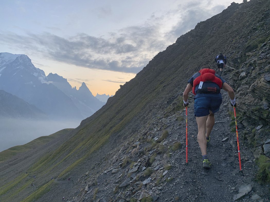 Trať TDS měla 145 kilometrů s převýšením 9,100 metrů a závodníky protáhla z italského Courmayer přes Savojské Alpy jižně od masivu Mont Blancu až do francouzského Chamonix.