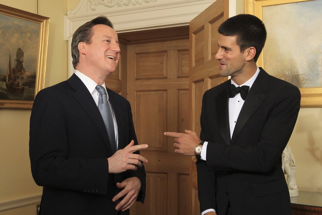 Djokovič v diskusi s britským premiérem Cameronem