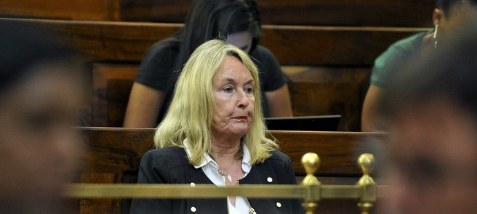 Oscar Pistorius je na svobodě. Ještě před slyšením ale June Steenkampová, matka zastřelené Reevy, zveřejnila srdceryvné prohlášení