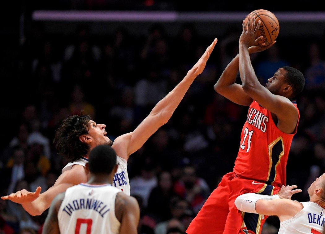 Basketbalisté New Orleans zvítězili na palubovce Clippers a berou čtvrtou výhru v řadě