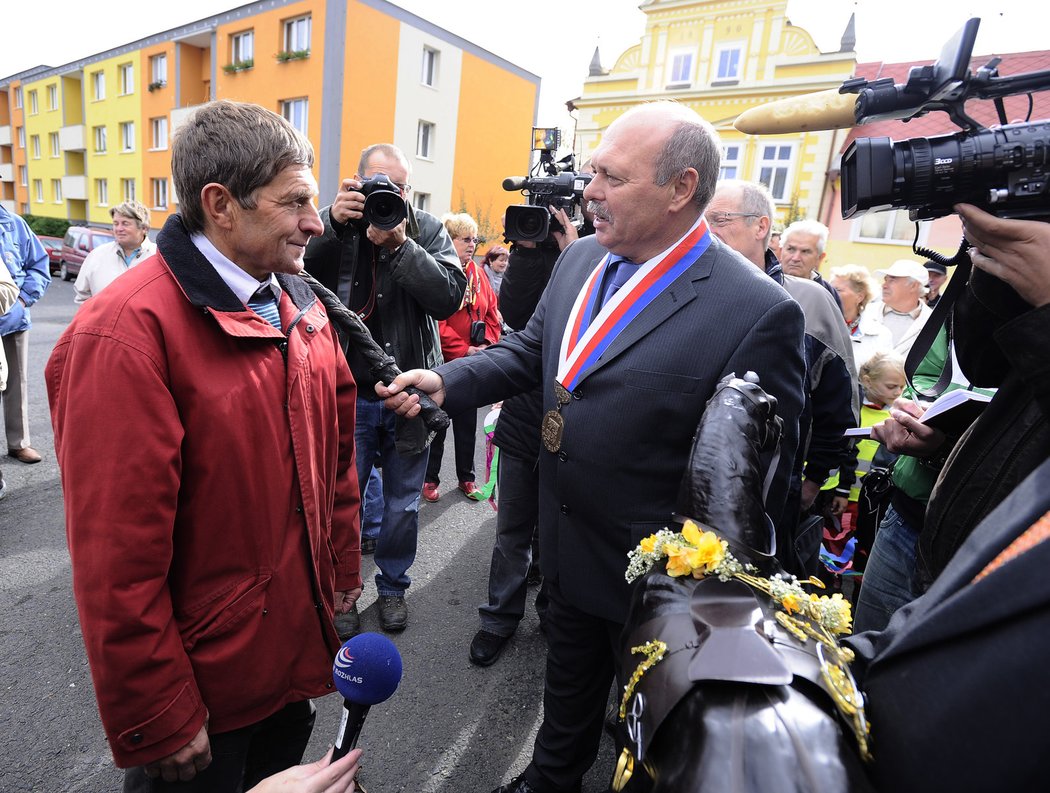 Oslava Josefa Váňi v místě jeho bydliště, obci Chyše