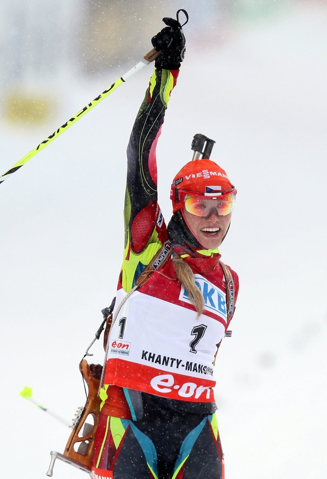 Je to tam! Gabriela Soukalová se raduje z další výhry ve Světovém poháru biatlonistek