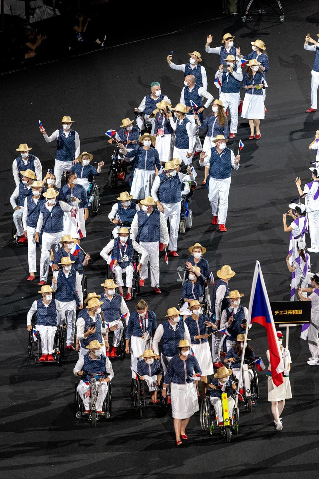 Česká paraolympijská výprava v Tokiu