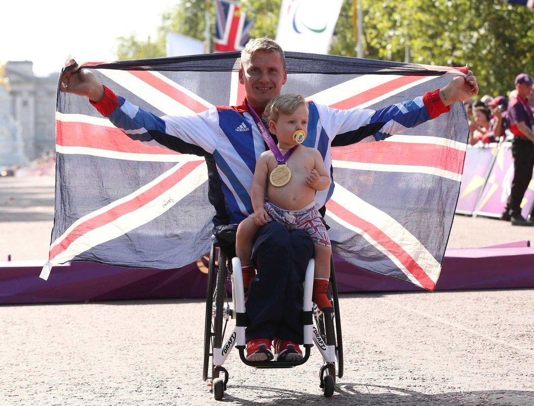 David Weir oslavil svůj triumf i se svojí dcerou