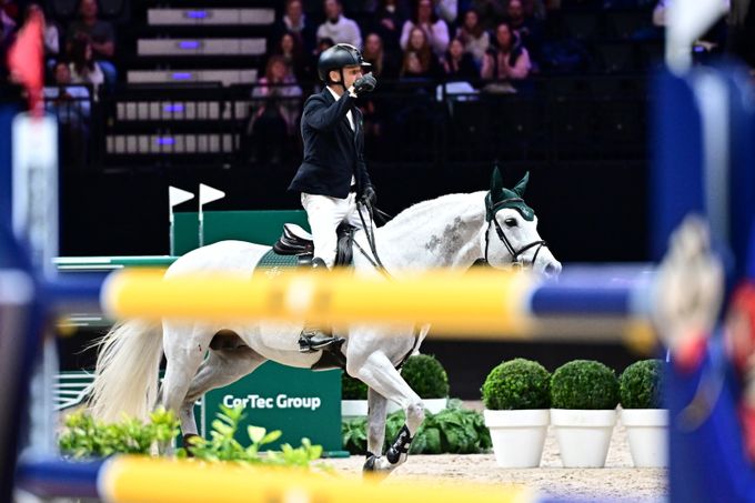 Náplast po kontroverzi. Vítěz individuální Super Grand Prix: Udeřili nás pod pás! Náplast po kontroverzi. Vítěz individuální Super Grand Prix: Udeřili nás pod pás!