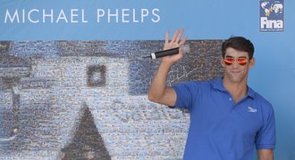 Nešika Phelps: Legendární plavec si zlomil nohu... na golfu!