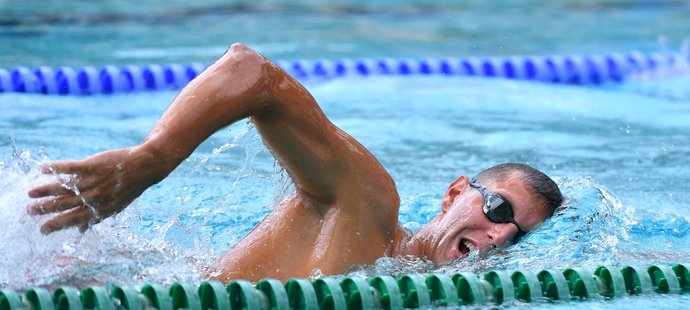 Český plavec Jan Micka se na mistrovství Evropy v kraulu na 400 metrů probojoval až do finále, tam skončil šestý