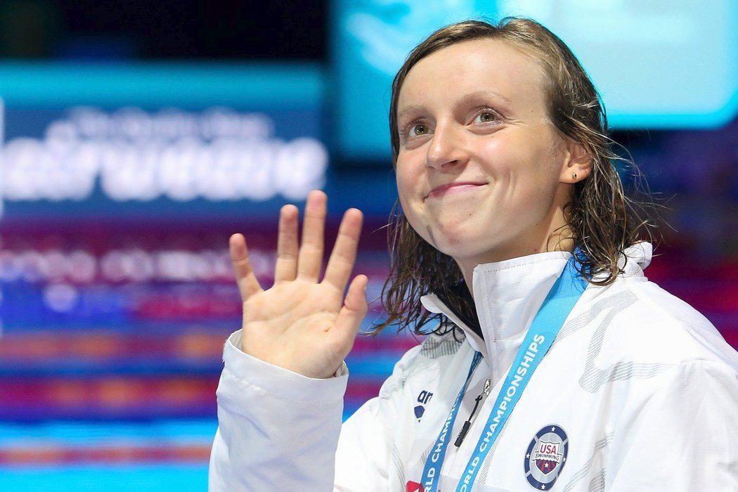 Plavecká šampionka a pětinásobná zlatá olympijská medailistka Katie Ledecky