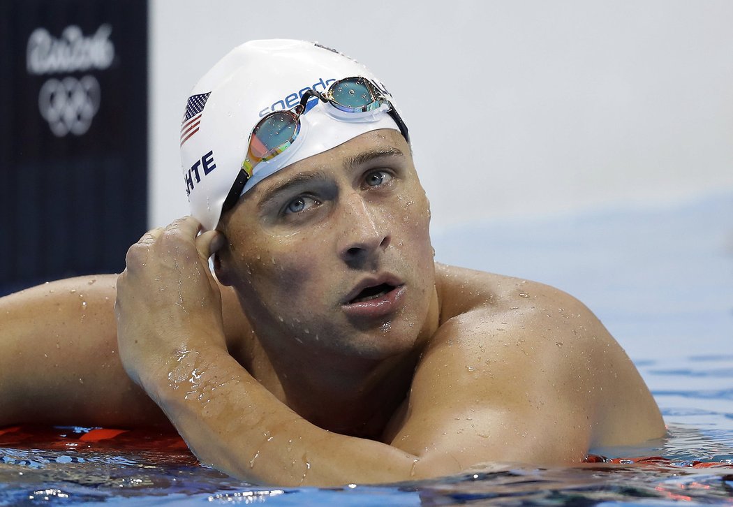 Podle médií přijde ryan Lochte o více než milion dolarů. 