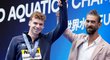 Michael Phelps podpořil Léona Marchanda, který legendárnímu plavci vzal poslední rekord