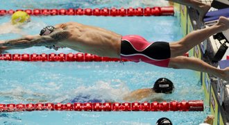 Dva světové rekordy na MS! Dressel překonal Phelpse, slaví i Maďarka