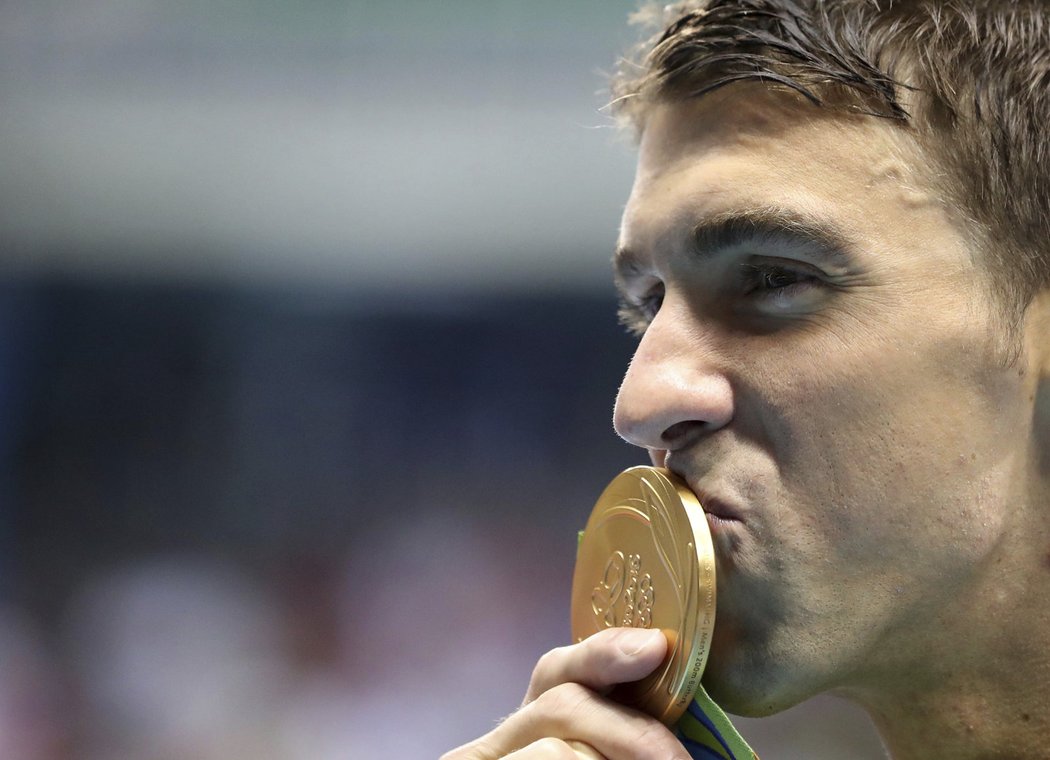 Michael Phelps na hrách v Riu de Janeiro přidal další dvě zlaté olympijské medaile do rekordní sbírky.