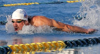 Solidní start! Phelps při návratu k plavání prohrál jen s Lochtem