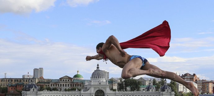 Michal Navrátil si na mistrovství světa v Kazani skočil i svého exhibičního Supermana