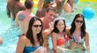 Ryan Lochte na bazénové párty potěšil fanynky