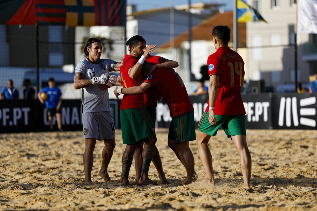 Portugalci si proti Čechům s chutí zastříleli, ve dvou zápasech nasázeli 23 gólů