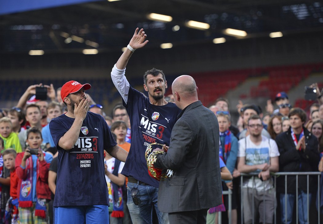 Titul pro Čišu! Vážně nemocný stoper Viktorie Plzeň Marián Čišovský prožil na stadionu dojemné chvíle