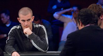 Pokerovou legendu Hansena prověří Koukal, fotbalista Siegl i gólman Mrázek