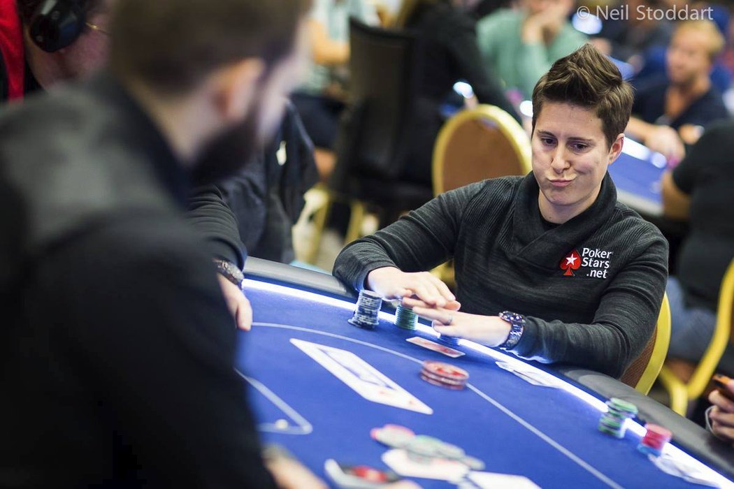 Vanessa Selbstová (30)