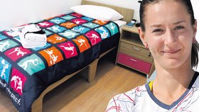 Snad nepříliš pevné postele nebudou českým sportovcům působit větší potíže