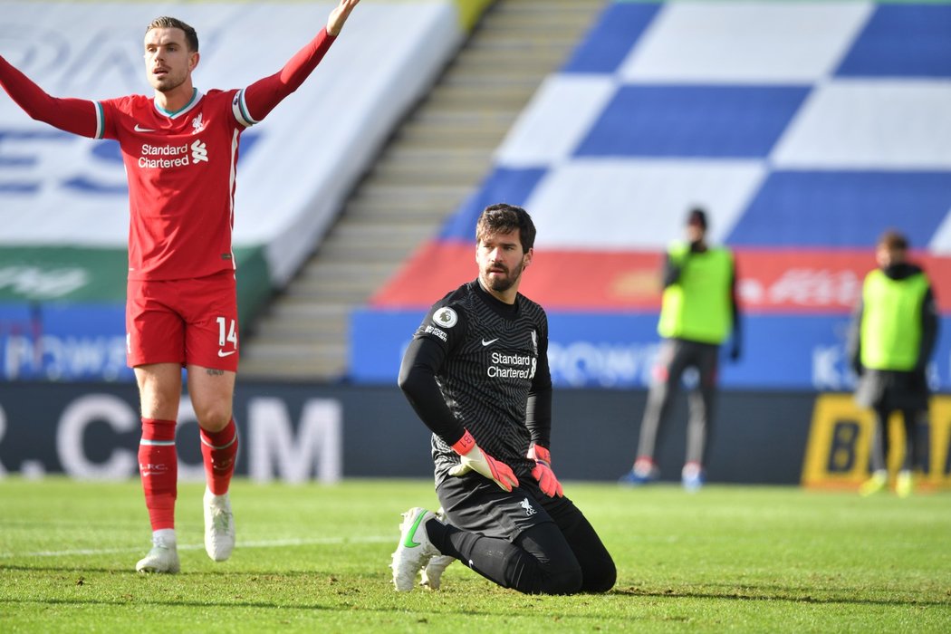 Fotbalisté Liverpoolu prohráli po nevydařeném závěru s Leicesterem 1:3