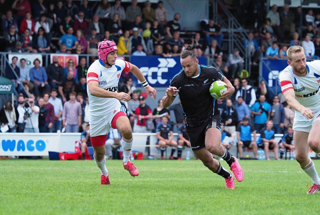 New Zealand Ambassador´s XV rozdávali v Česku ragbyovou radost