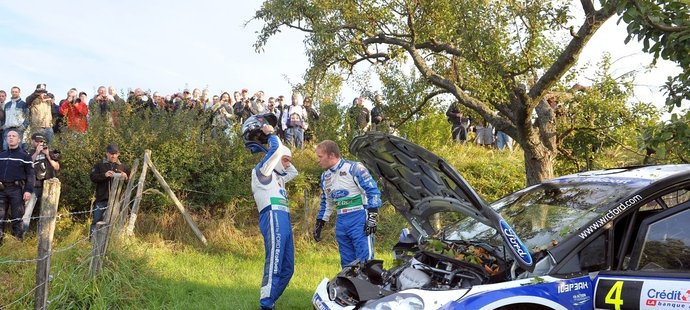 Petter Solberg havaroval při Francouzské rally