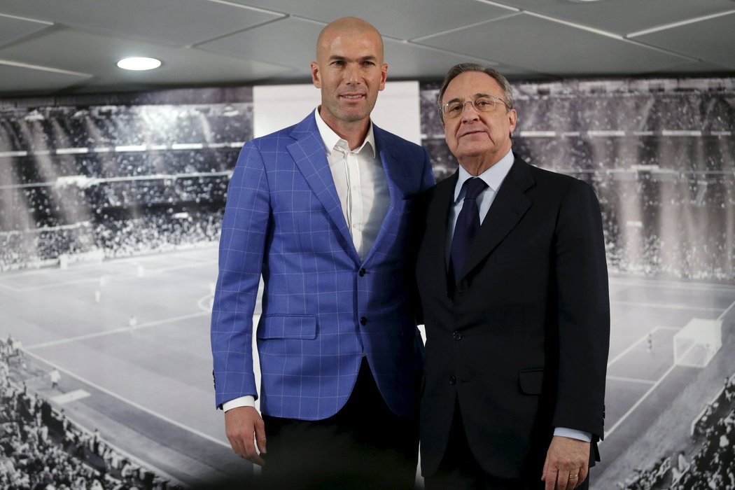 Zinedine Zidane a prezident Realu Madrid Florentino Pérez