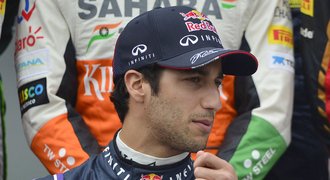 Z hrdiny je nešťastník. Ricciardo byl diskvalifikován z druhého místa