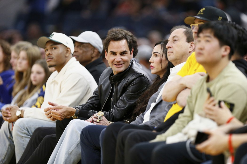 Roger Federer navštívil zápas NBA v San Antoniu