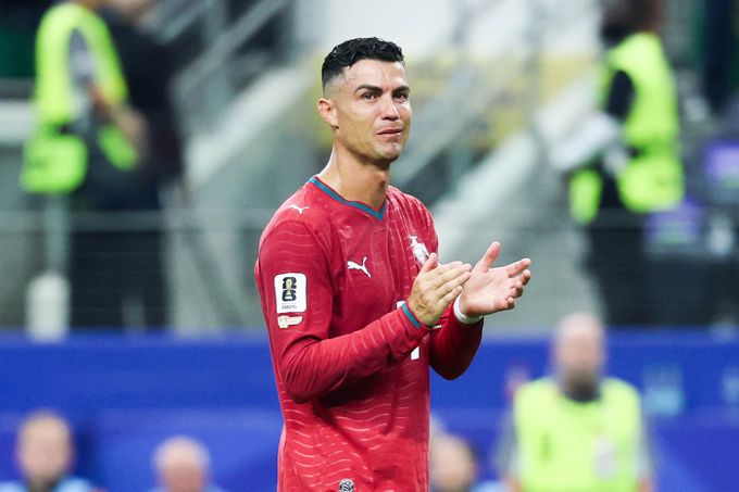 Ronaldo promluvil o konci: Nejspíš můj poslední rok. Chce víc cestovat a hrát padel Ronaldo promluvil o konci: Nejspíš můj poslední rok. Chce víc cestovat a hrát padel