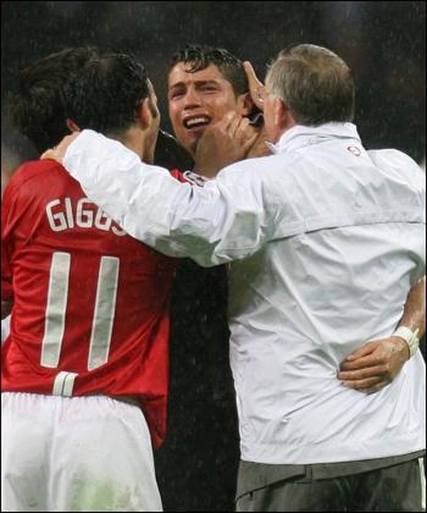 Plačící Cristiano Ronaldo Plačící Cristiano Ronaldo