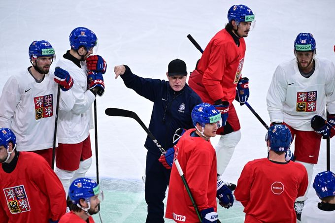 Rulíkova nominace na Karjala Cup: devět mistrů světa, v týmu není žádný nováček Rulíkova nominace na Karjala Cup: devět mistrů světa, v týmu není žádný nováček