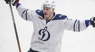 Skvělý Jaškin v KHL poprvé nasázel hattrick a rozhodl přestřelku v Rize