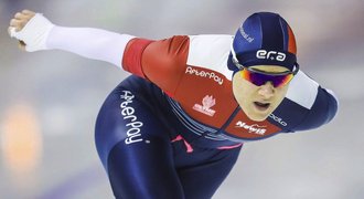 Česká paráda! Sáblíková kralovala na 3000 metrů, Erbanová bere dvě medaile